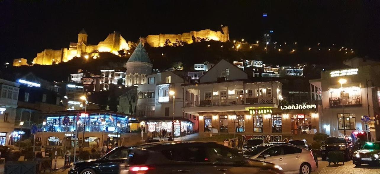 Royal Hotel Tbilisi Ngoại thất bức ảnh