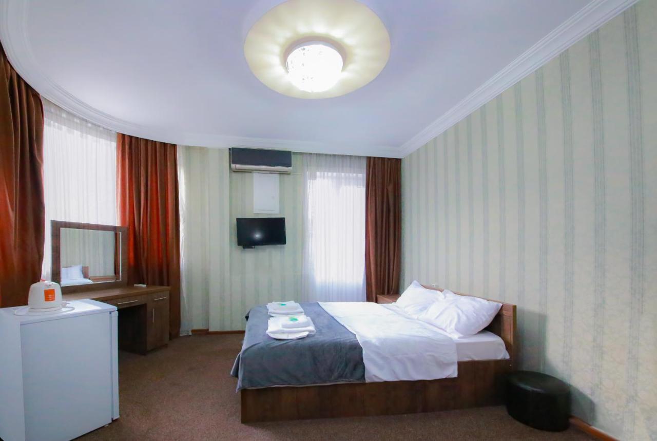 Royal Hotel Tbilisi Ngoại thất bức ảnh