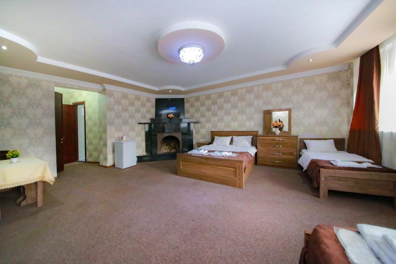 Royal Hotel Tbilisi Ngoại thất bức ảnh