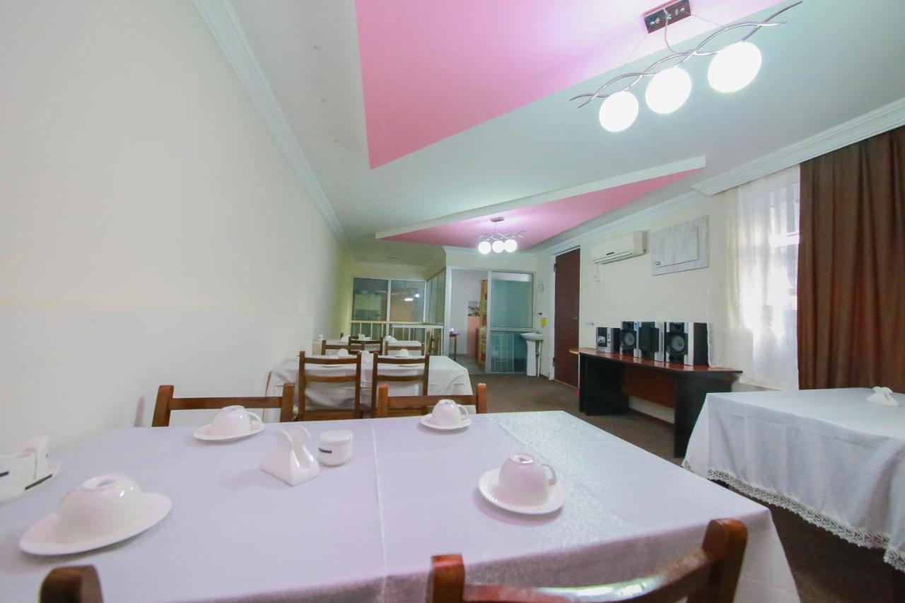 Royal Hotel Tbilisi Ngoại thất bức ảnh